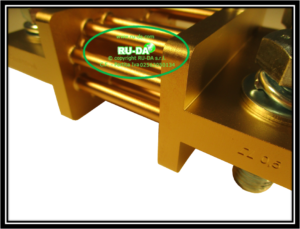 Shunt 3300A 100mV Nebenwiderstand 3300A 100mV Nebenwiderstande 3300A 100mV Dérivateur 3300A 100mV Derivatore di corrente 3300A 100mV Derivador (shunt) de corriente continua 3300 A 100 mV Derivador amperímetro 3300A 100mV Shunt3300A 100mV Current Shunt Resistors 3300A 100mV Résistance de shunt 3300A 100mV RU-DA SHUNT ITALIA DIN 43703